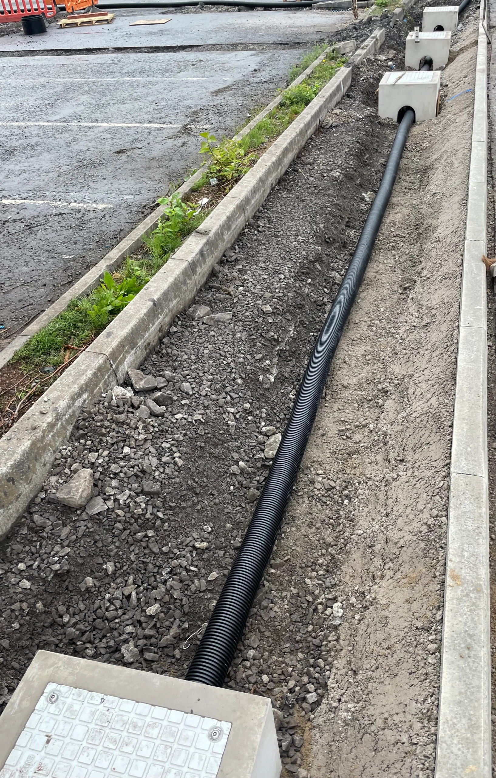 Dan Stacey Construction Limited installing B600 EV Blocks