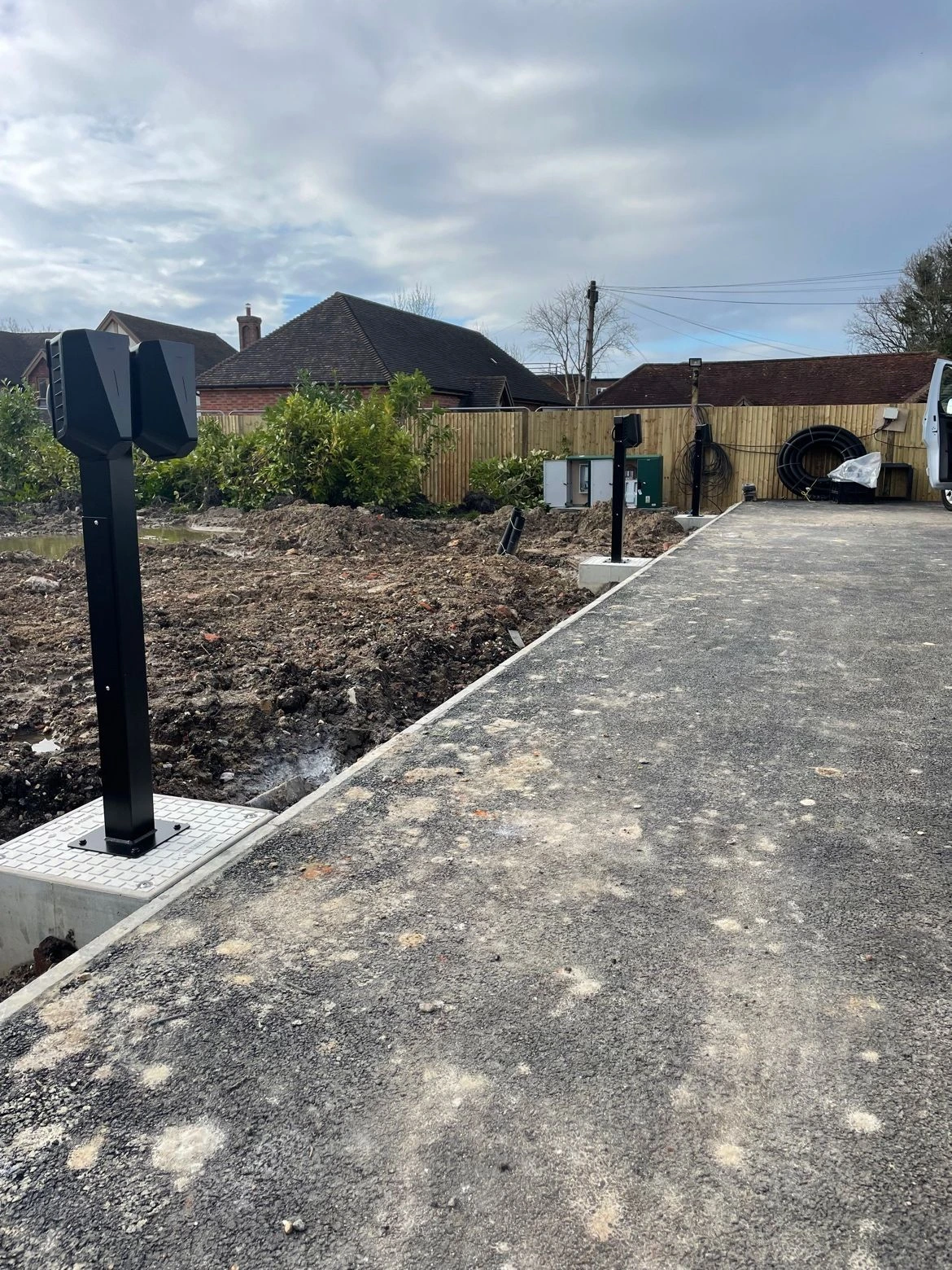 Dual-Face Easee EV Charger mounted on B500+ EV Block - Installed by EVelec Limited